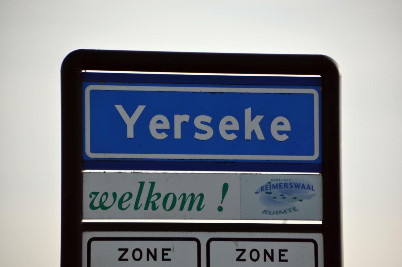 B & B Boezeneren Yerseke Extérieur photo
